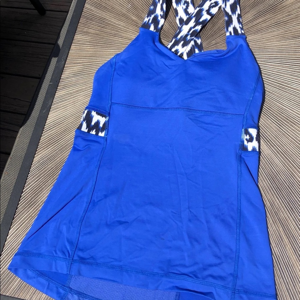 Lululemon tank top